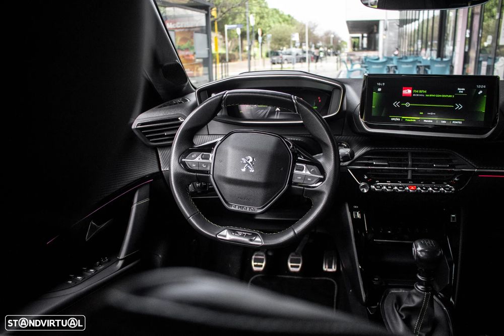 Peugeot 208 1.2 PureTech GT - 34