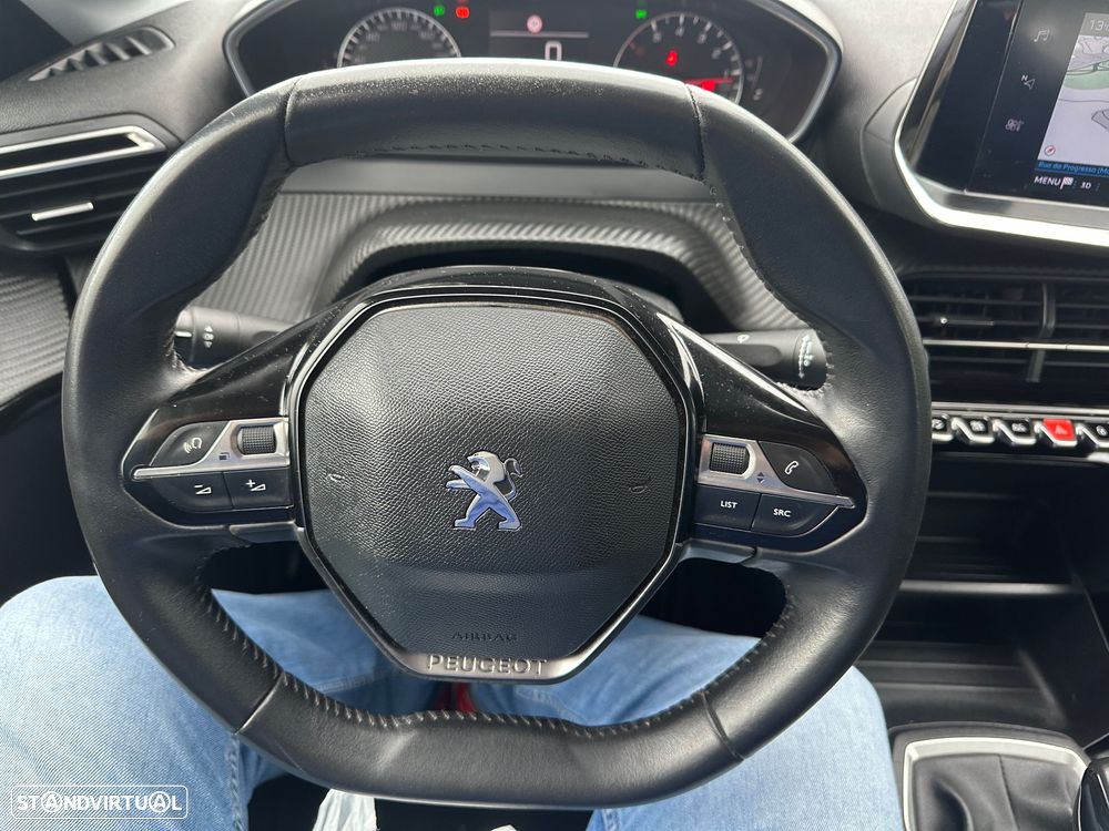 Peugeot 208 1.2 PureTech Allure Pack - 21