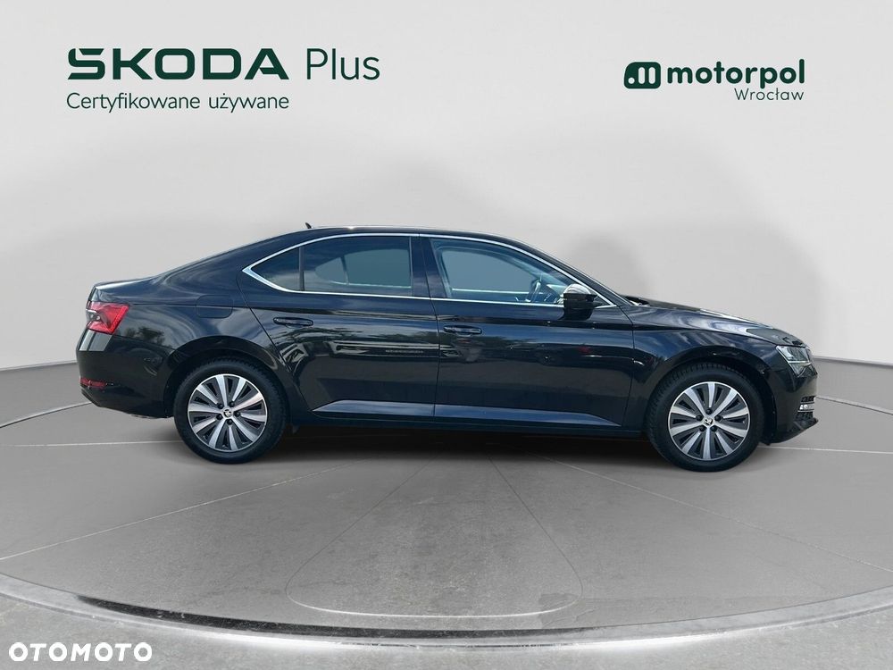 Skoda Superb 2.0 TSI Style DSG - 17