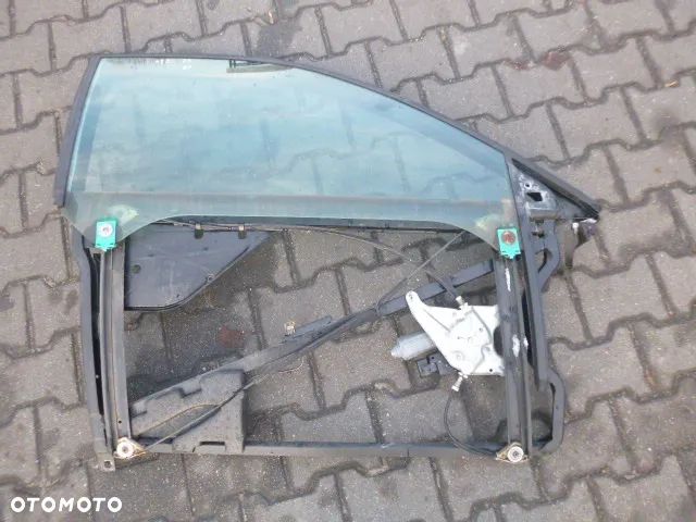 RAMKA DRZWI PRAWY PRZÓD PRAWA PRZEDNIA AUDI A3 8L 3D 96- - 2