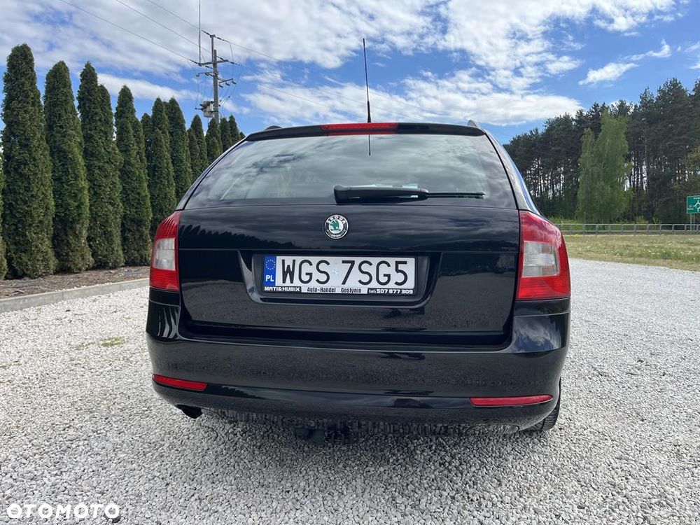 Skoda Octavia 1.6 TDI DPF Ambiente - 19
