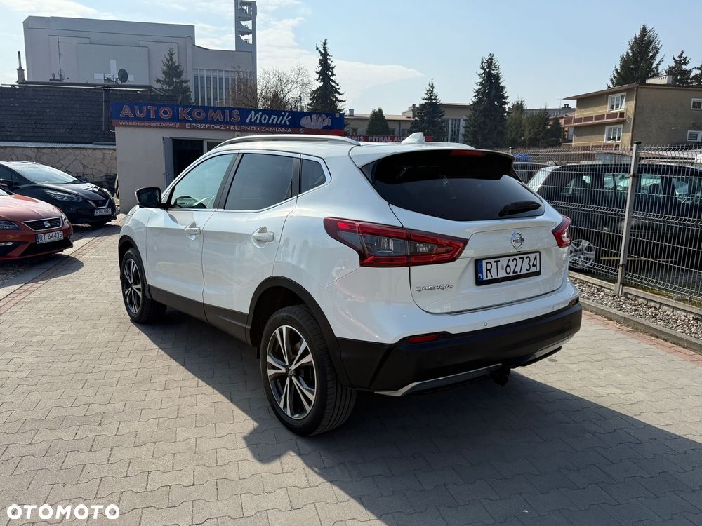 Nissan Qashqai 1.7 dCi Xtronic ALL-MODE 4x4i TEKNA - 11