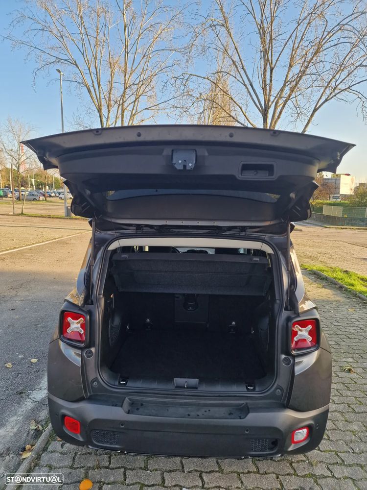 Jeep Renegade 1.3 T Night Eagle DCT - 7