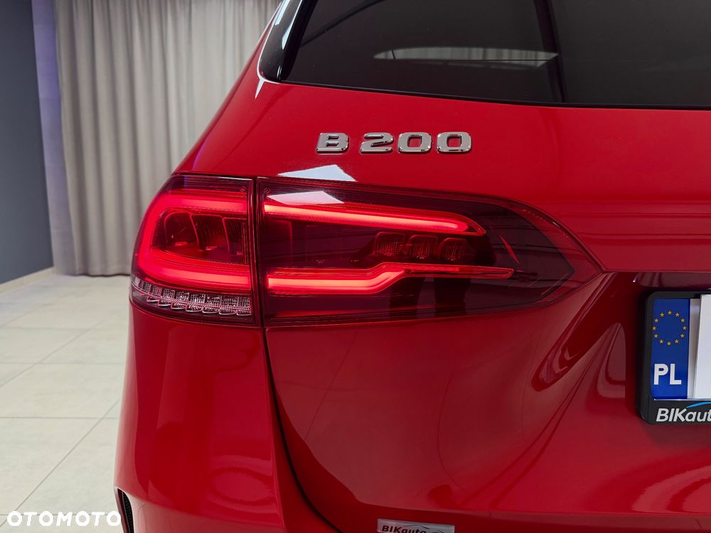 Mercedes-Benz Klasa B 200 7G-DCT AMG Line - 33