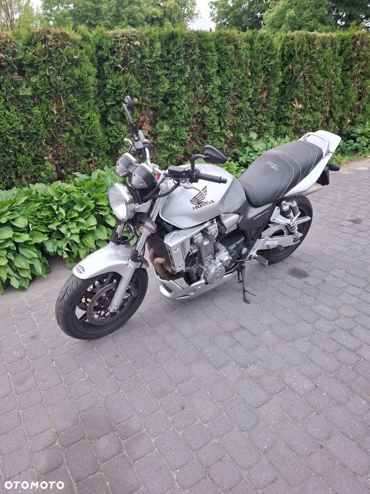 Honda CB - 2