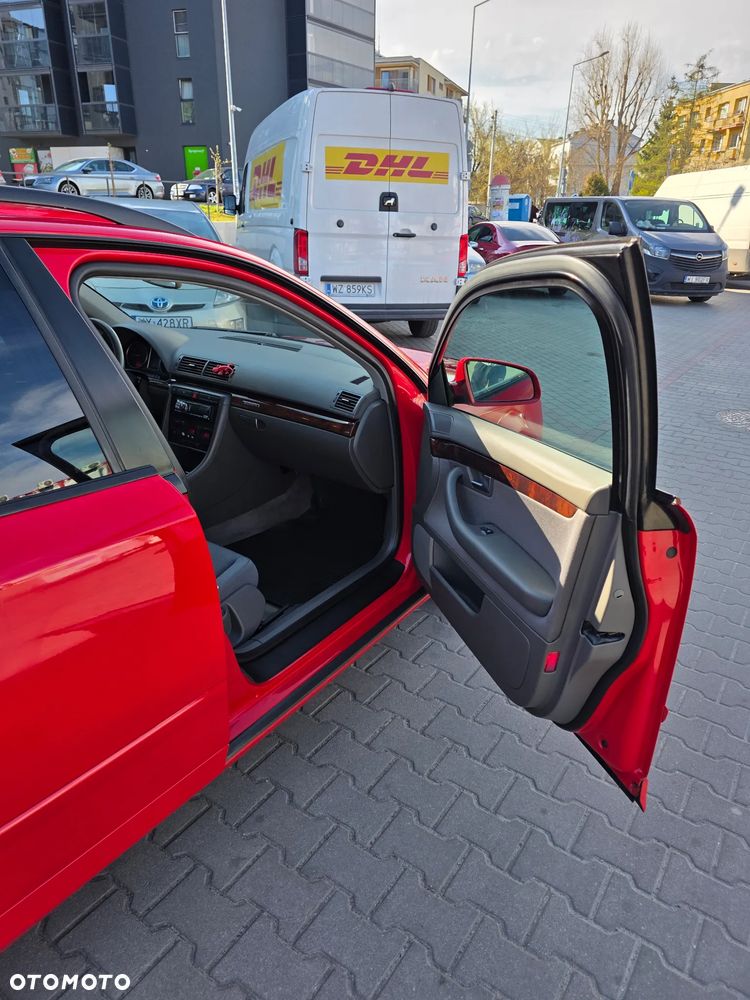 Audi A4 Avant 1.8T Quattro - 10