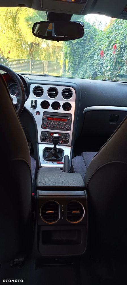 Alfa Romeo 159 1.9JTDM Distinctive - 14