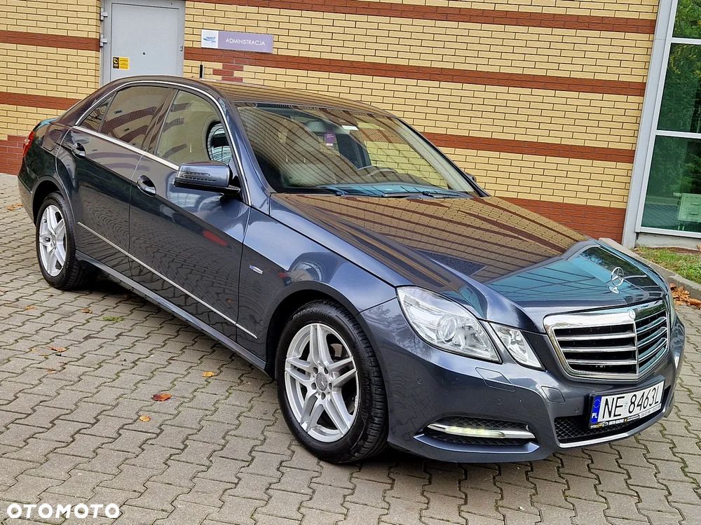 Mercedes-Benz Klasa E 200 BlueEFFICIENCY 7G-TRONIC Avantgarde - 13