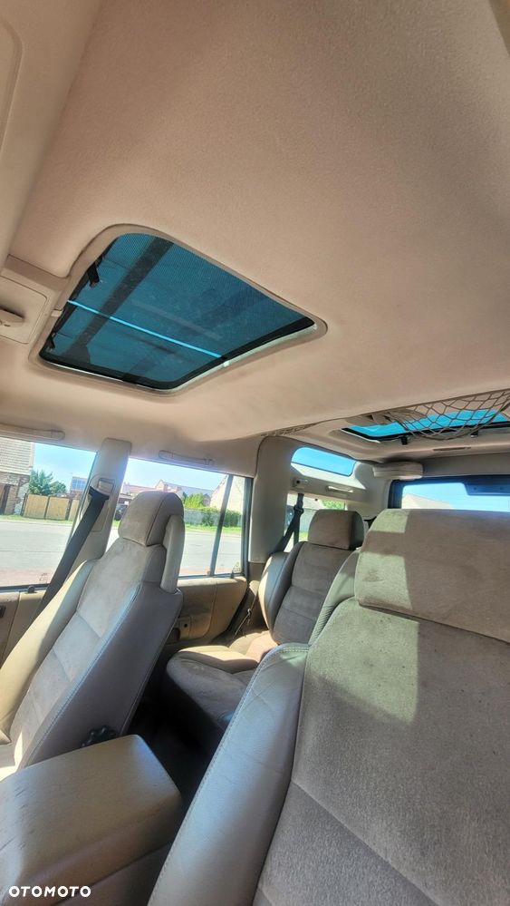 Land Rover Discovery - 8