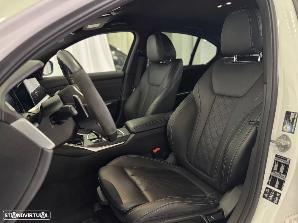 BMW M340 d xDrive Pack Desportivo M Pro Auto - 32