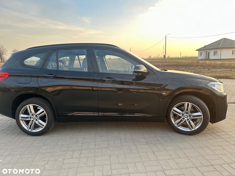 BMW X1 sDrive18i M Sport - 12