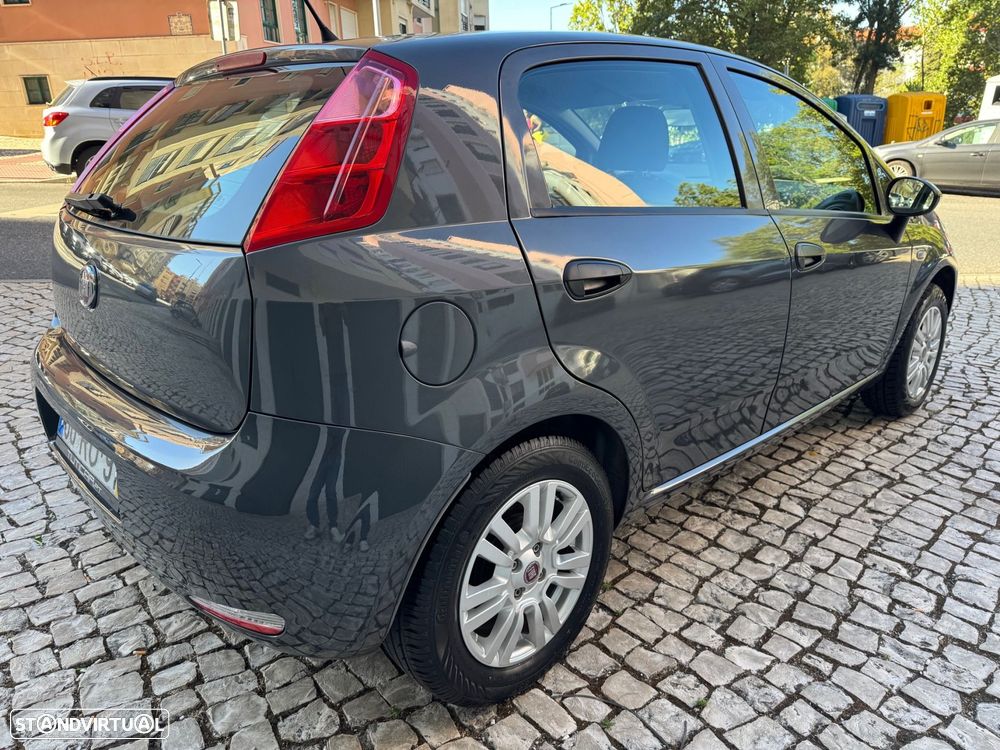 Fiat Punto 1.2 Lounge S&S - 5