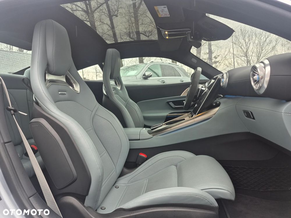 Mercedes-Benz AMG GT - 33