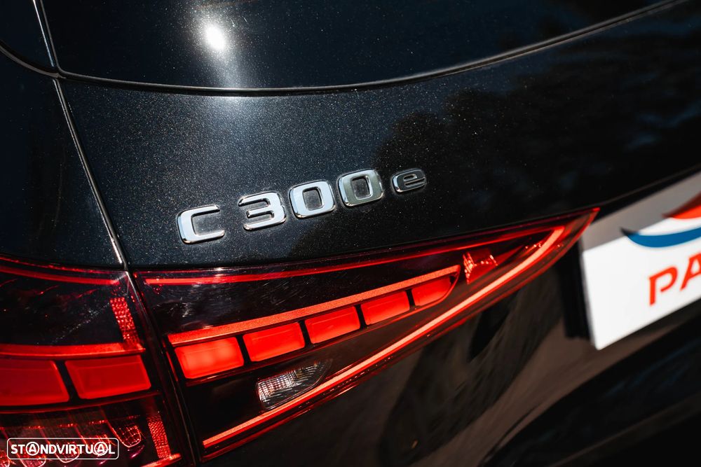 Mercedes-Benz C 300 e 9G-TRONIC Edition AMG Line - 12