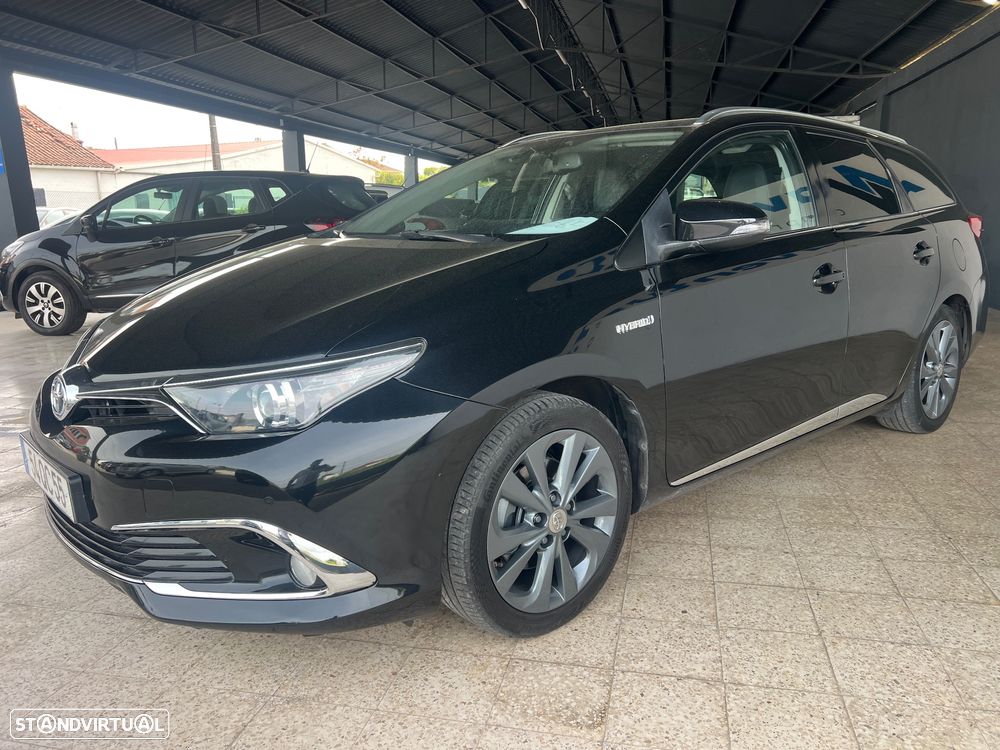 Toyota Auris Touring Sports 1.8 HSD Sport+Skyview +Navi - 3