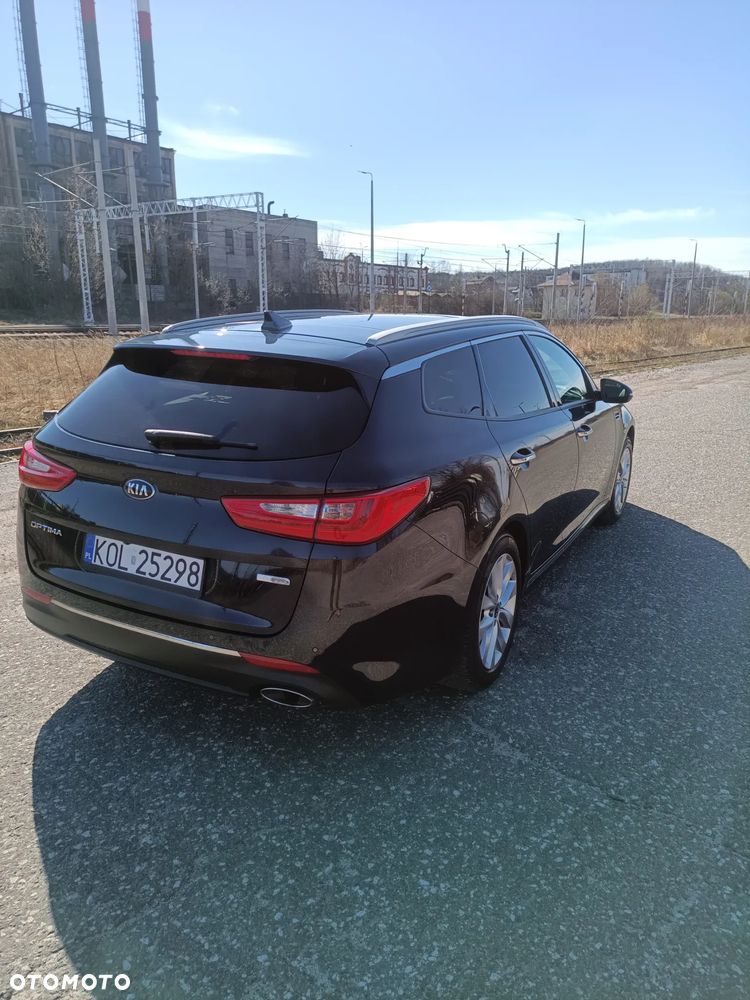 Kia Optima - 4