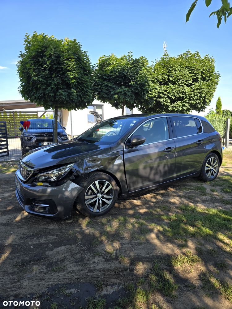 Peugeot 308 1.2 PureTech GPF Allure S&S EAT8 - 4