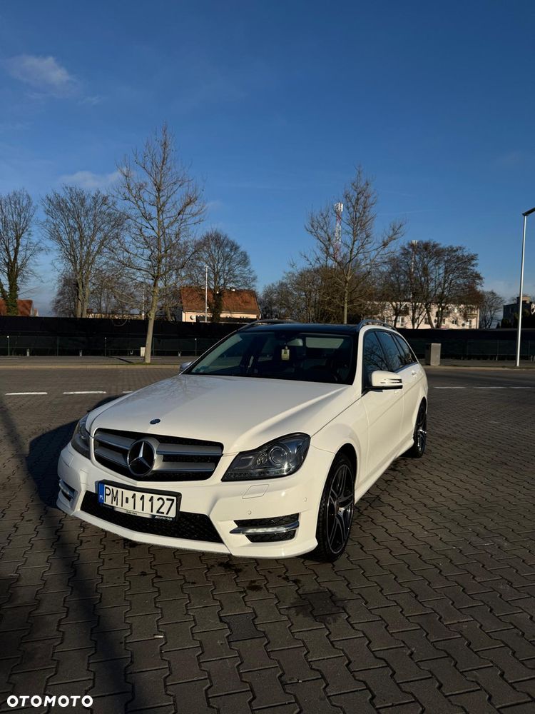 Mercedes-Benz Klasa C 220 CDI DPF (BlueEFFICIENCY) - 4