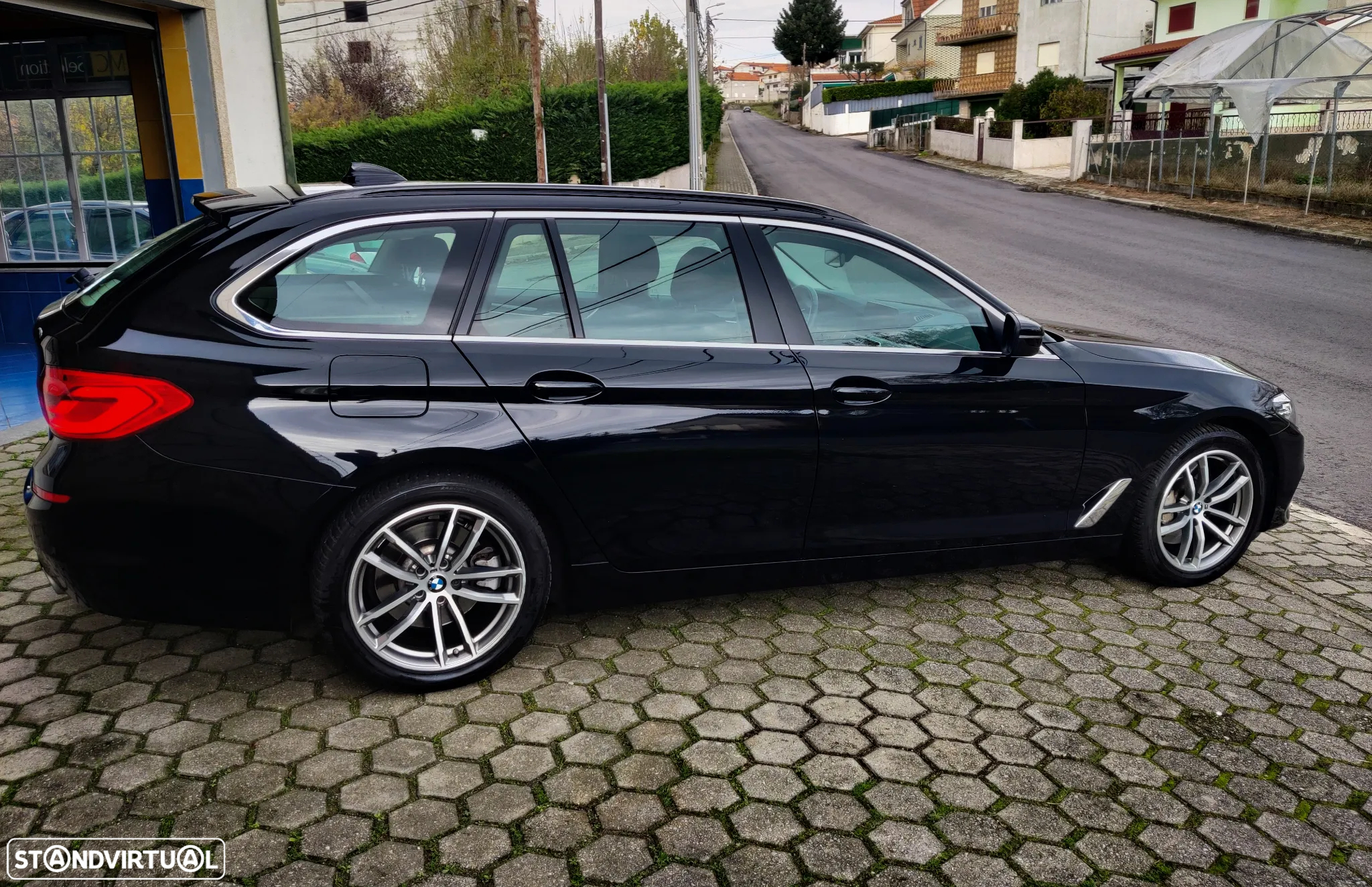 BMW 530 i Touring Aut. - 9