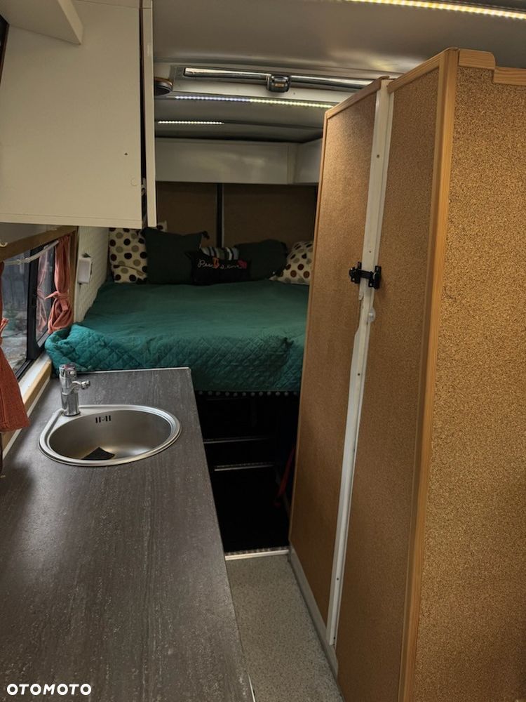 Volkswagen Crafter - 14