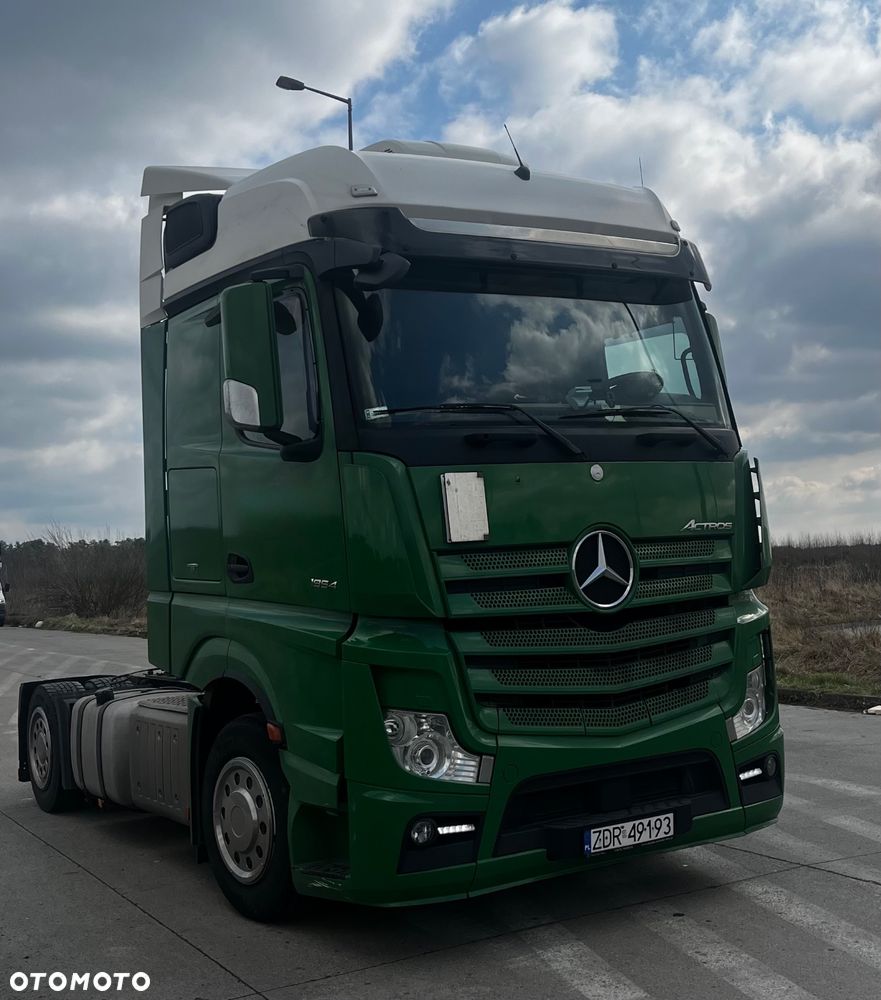 Mercedes-Benz Actros Mp4 - 1