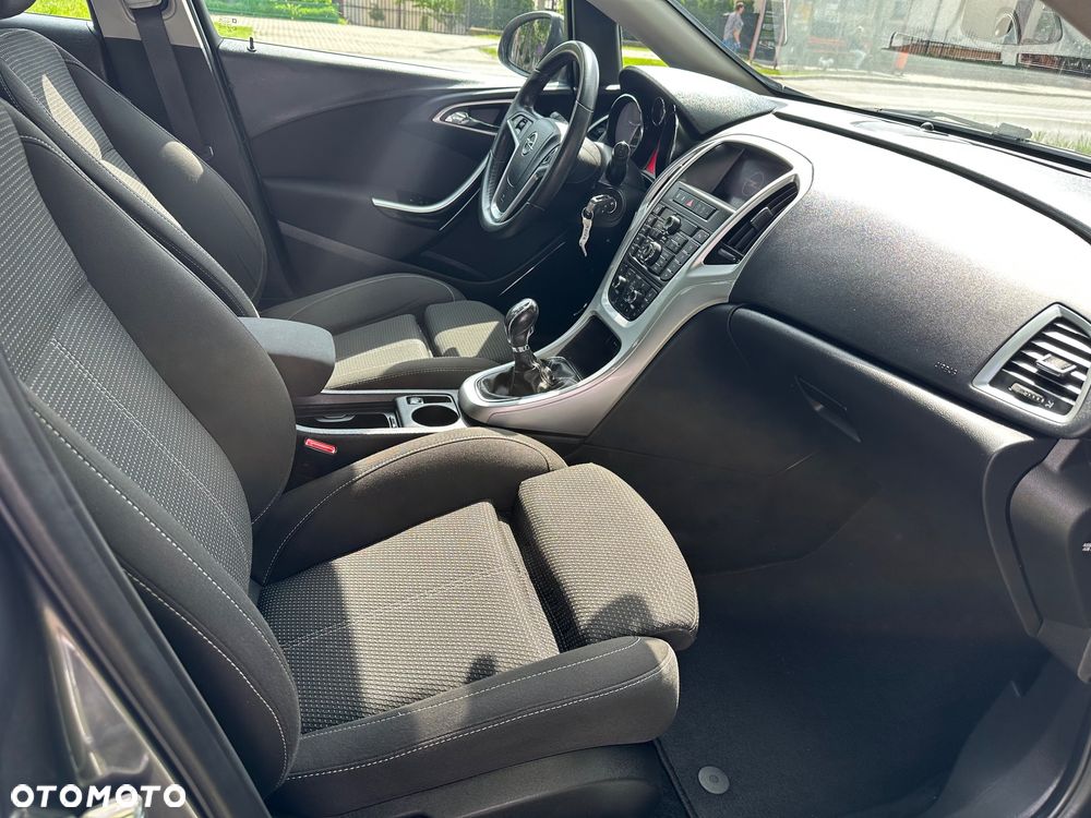 Opel Astra 1.4 Turbo Innovation - 15