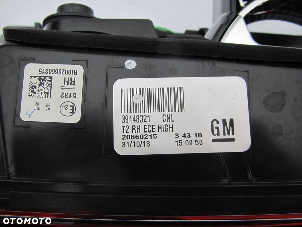 OPEL INSIGNIA II B 2017 - lampa tył R klapa LED OE - 2