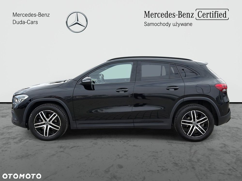 Mercedes-Benz GLA 200 Progressive - 3