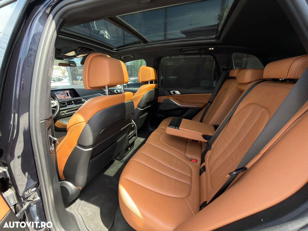 BMW X5 xDrive40i - 22