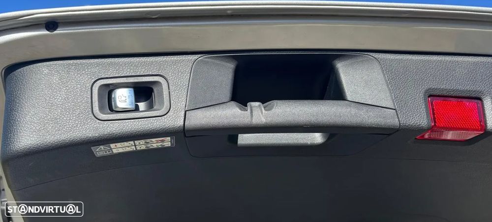 Mercedes-Benz C 300 de T 9G-TRONIC Avantgarde - 20