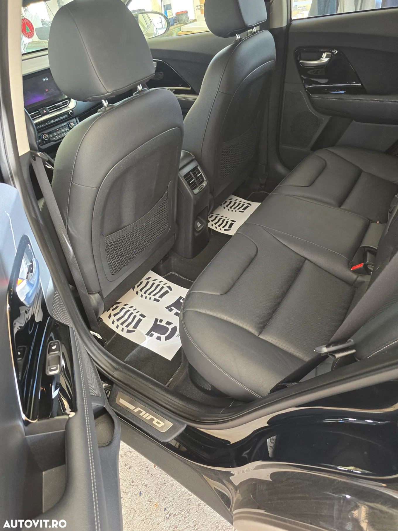 Kia Niro 1.6 GDI PHEV 2WD OPF Aut. Spirit - 14