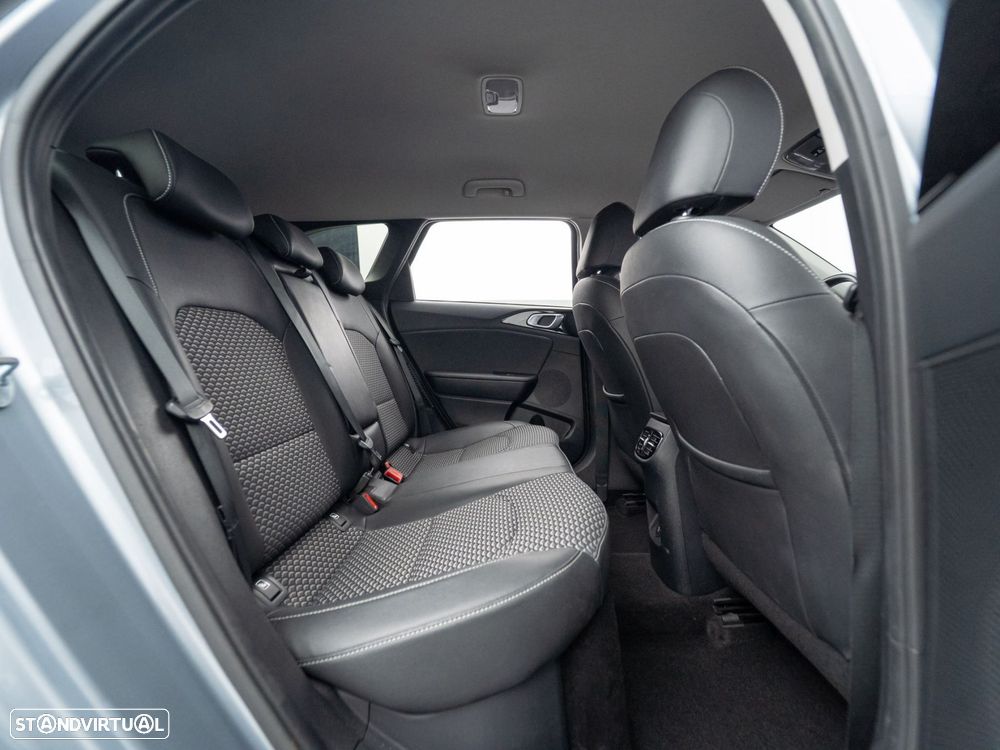 Kia Ceed SW 1.6 GDi PHEV Drive 6DCT - 39