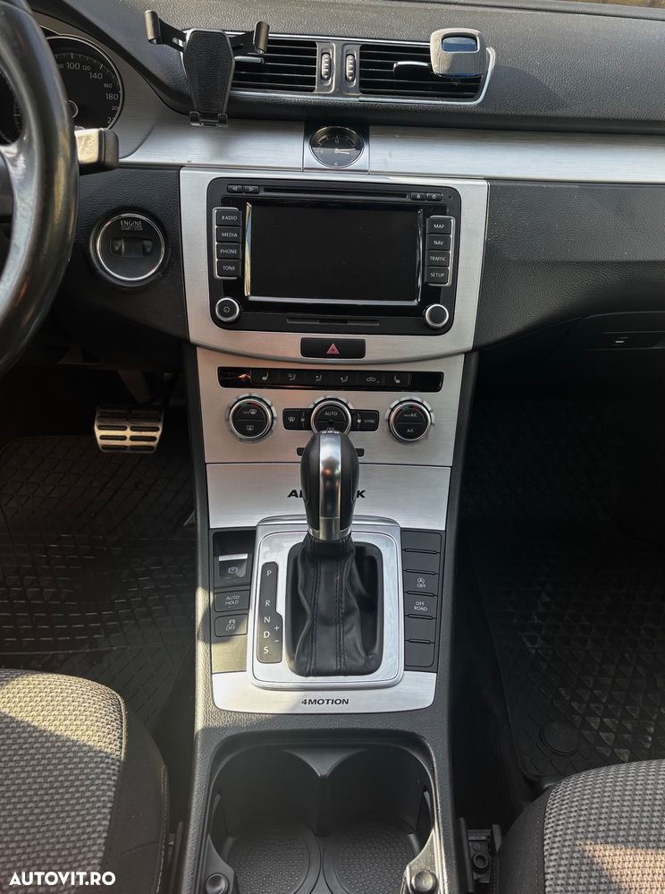 Volkswagen Passat Alltrack 2.0 TDI BMT 4Motion - 7