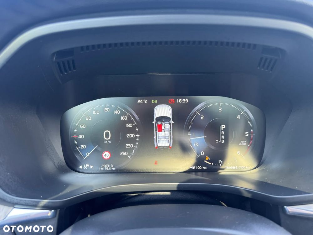 Volvo XC 60 D4 AWD Geartronic Inscription - 17