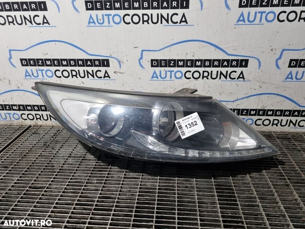 Far Dreapta Kia Sportage III 2010 - 2016 SUV 4 Usi (1352) Cu lupă - 1