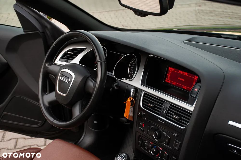 Audi A5 Cabrio 2.0 TFSI - 17