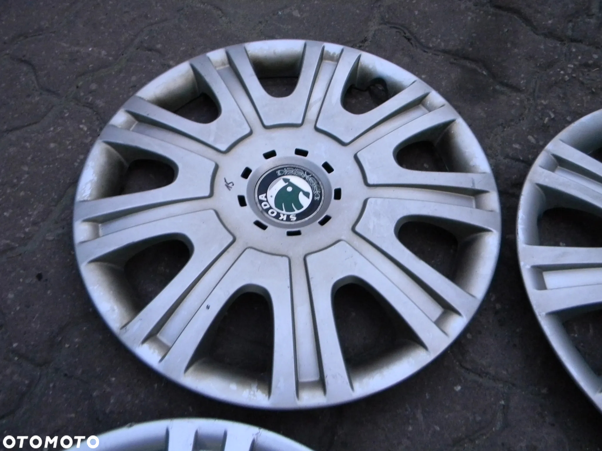 kołpaki 4szt 15" SKODA OCTAVIA FABIA ROOMSTER YETI - 5