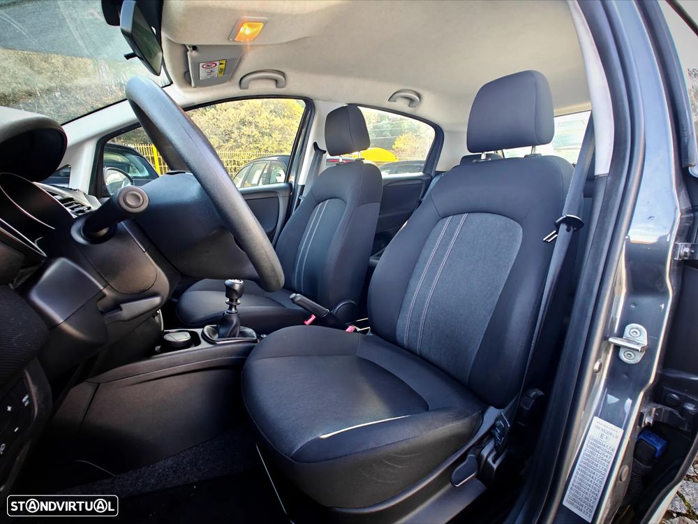 Fiat Punto 1.2 Lounge Start&Stop - 6