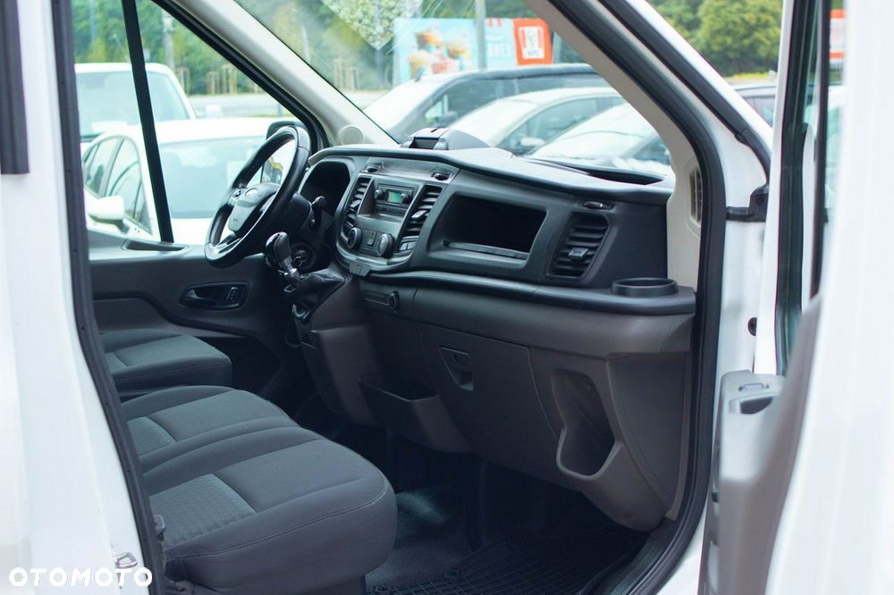 Ford Transit - 15