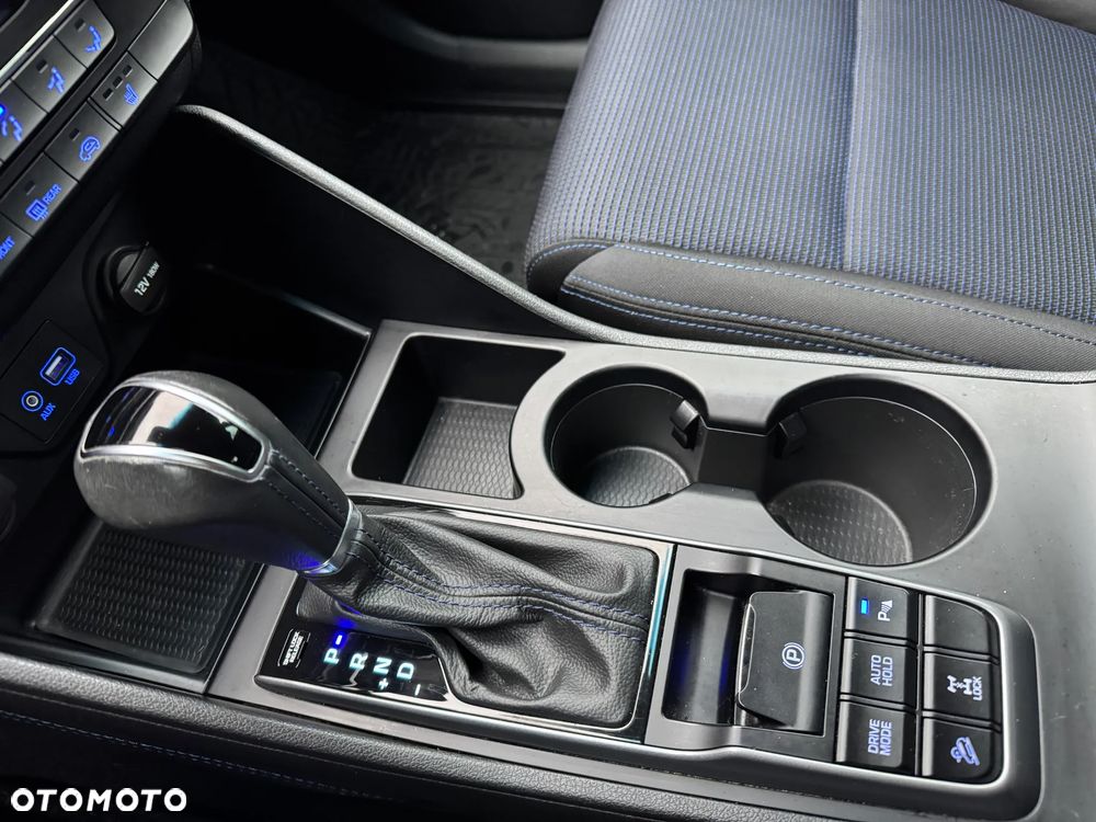 Hyundai Tucson 2.0 CRDi 4WD Automatik Style - 20