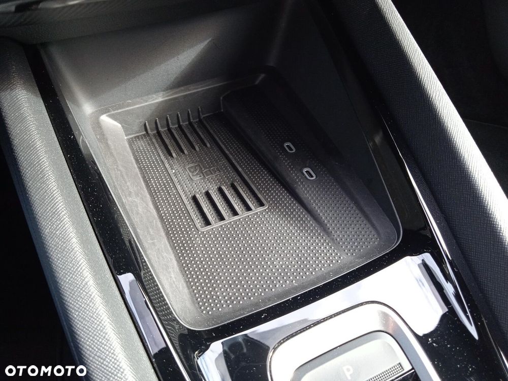 Skoda Octavia 2.0 TDI Sportline DSG - 38