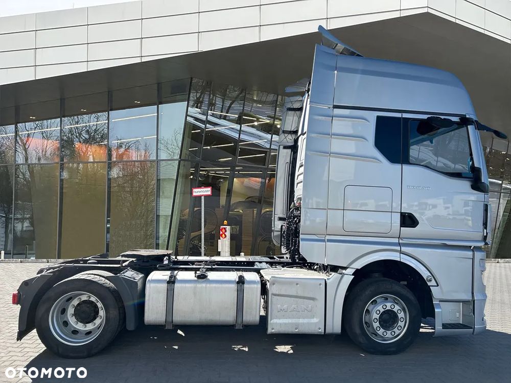 MAN TGX 18.510 4x2 LL SA - 4