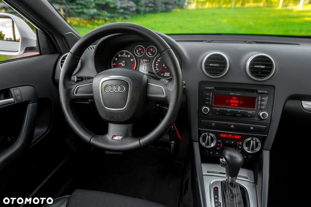 Audi A3 Sportback 2.0 TFSI quattro S tronic S line Sportpaket - 27