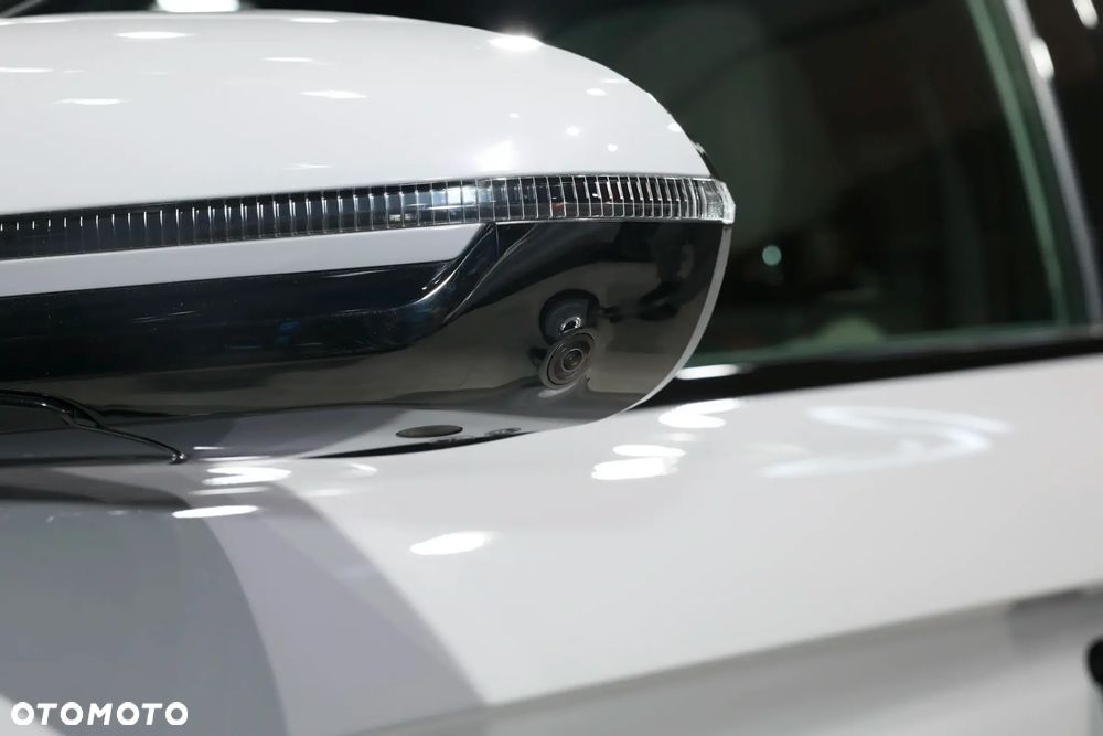 BYD Han Executive - 18