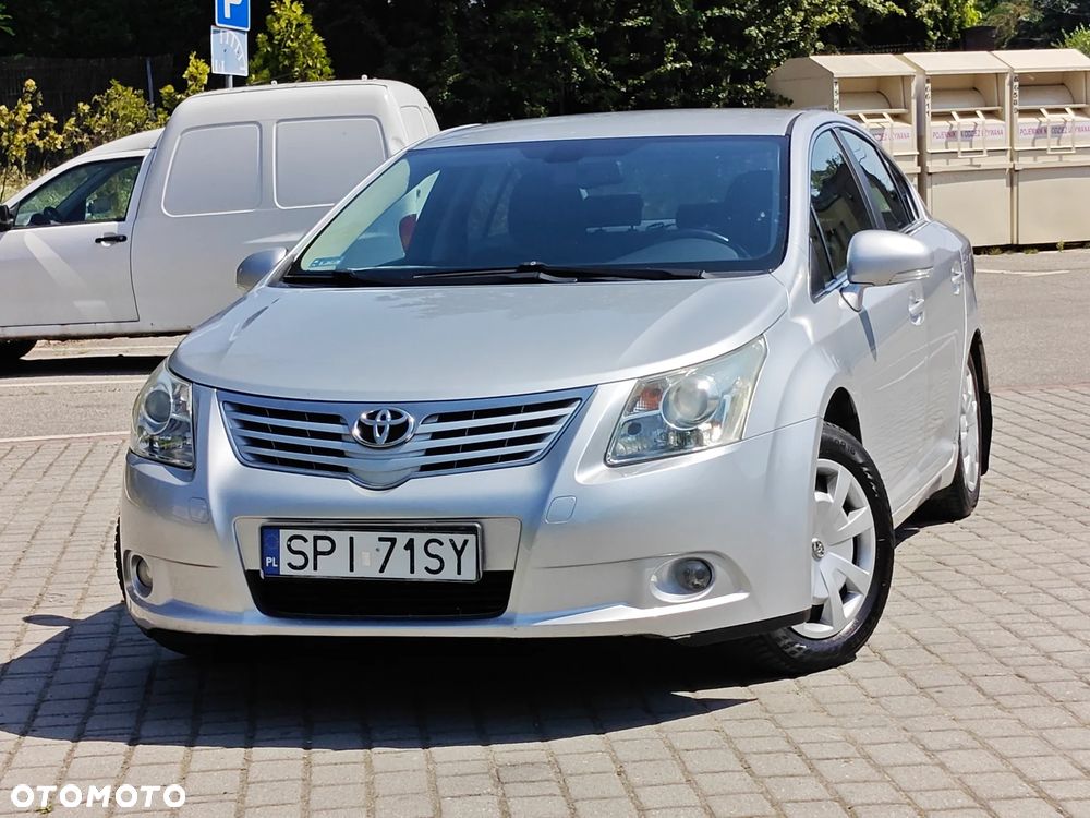Toyota Avensis 2.0 D-4D Premium - 2