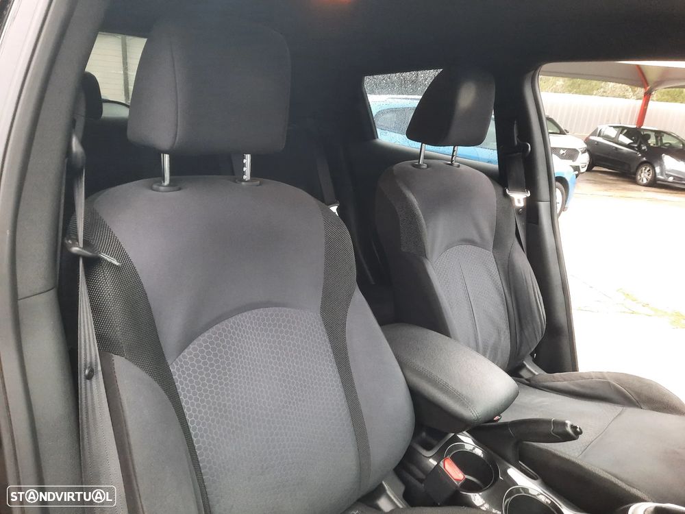 Nissan Juke 1.5 dCi Tekna - 34