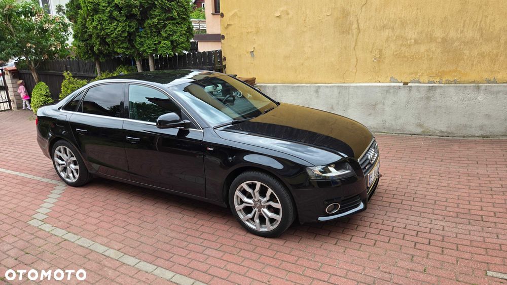 Audi A4 Limousine - 5