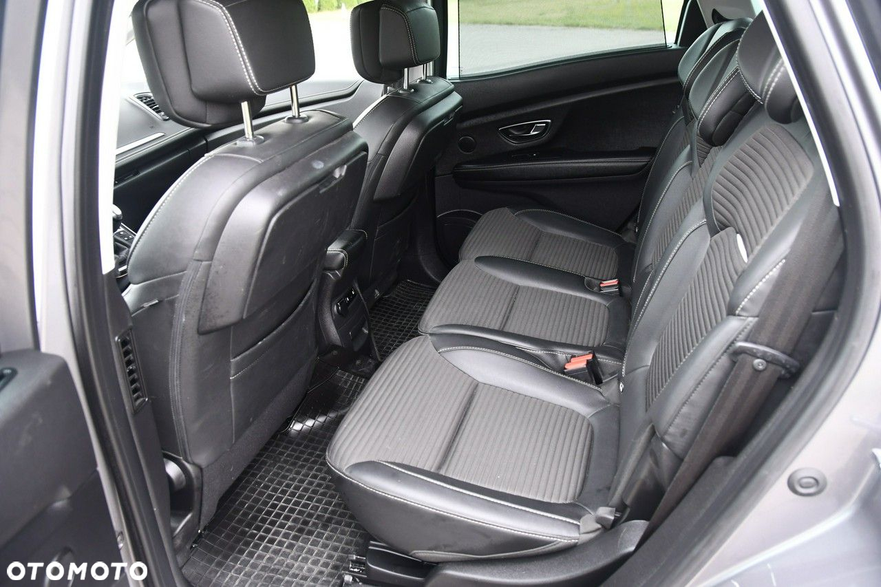 Renault Scenic - 21