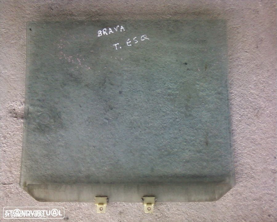 Vidro da porta de trás lado esquerdo da Opel Campo Bedford Brava - 1