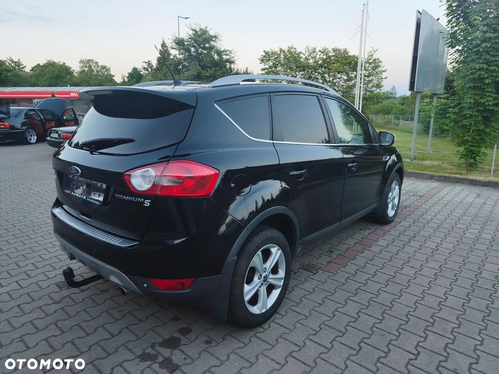 Ford Kuga 2.0 TDCi 4x4 Titanium - 4
